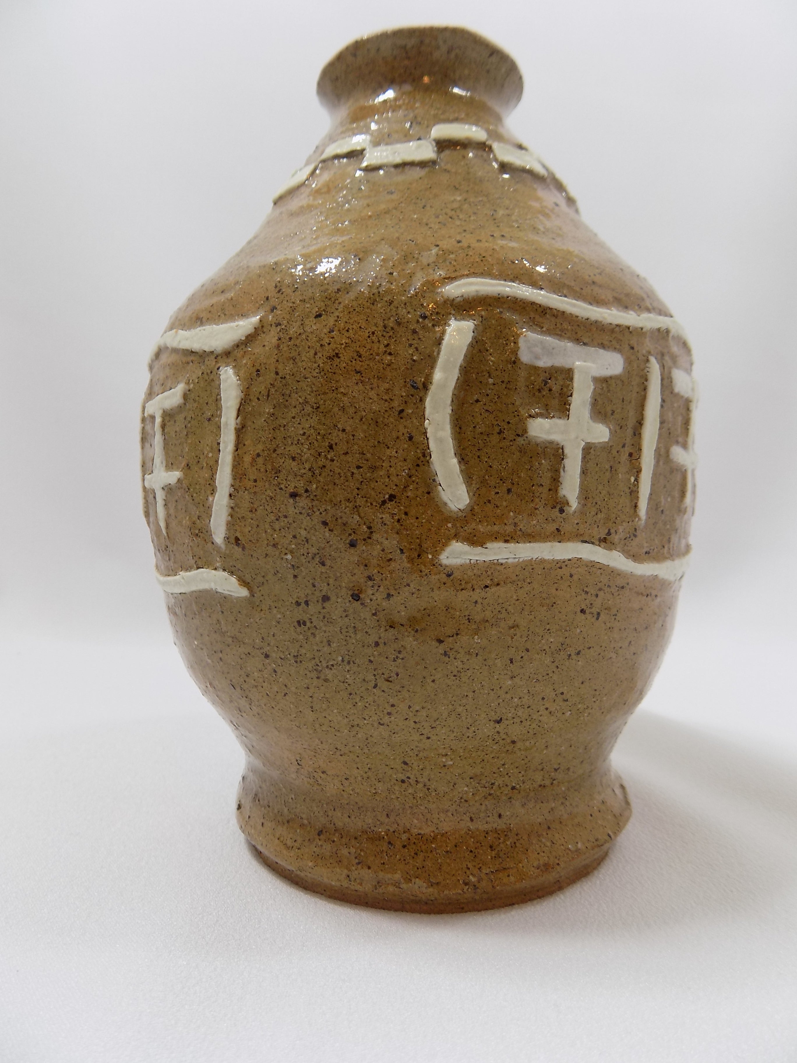 Desert Sand Southwest Style Stoneware Bottle side view