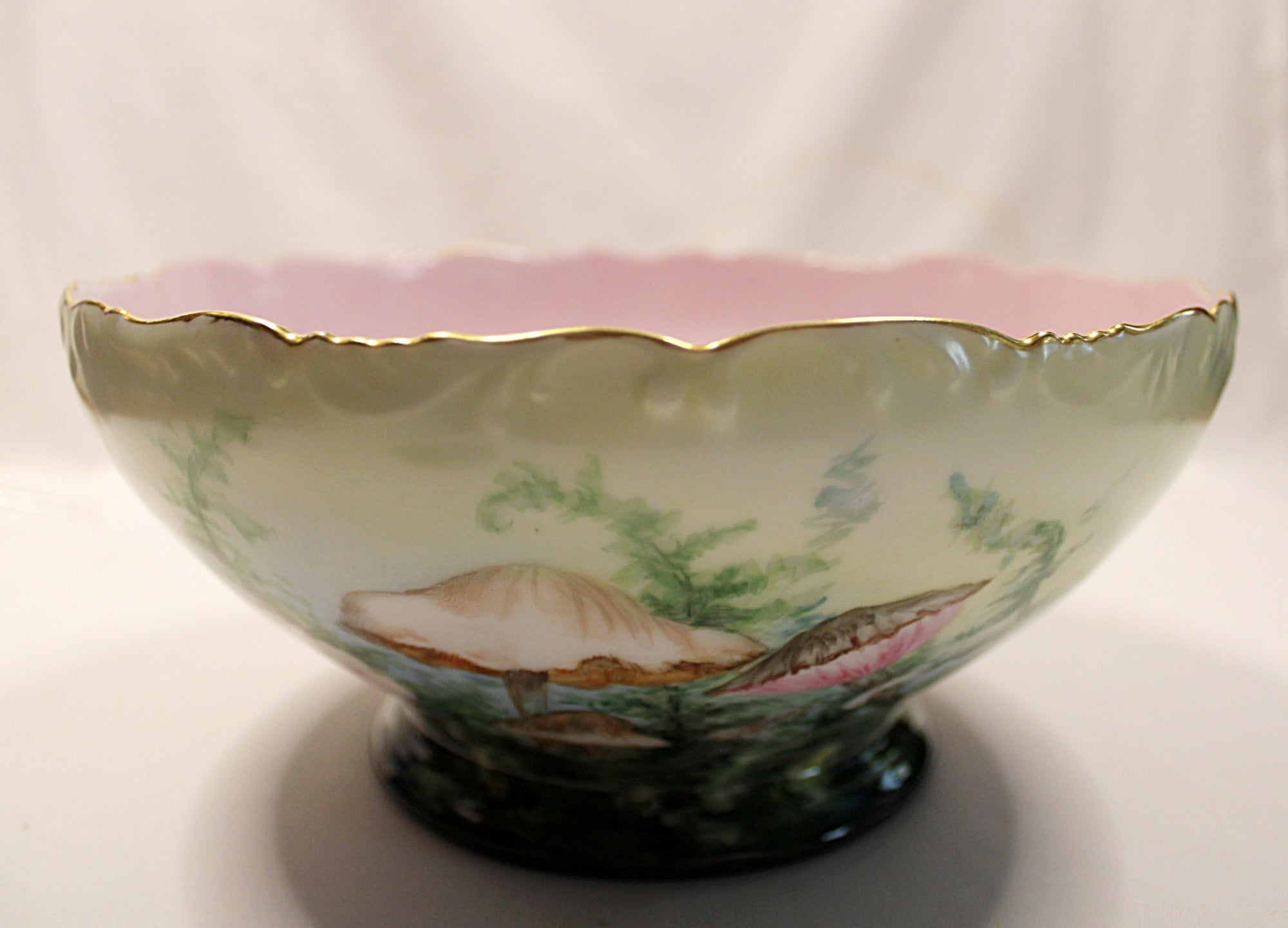 T & V Antique French Art Nouveau Limoges Centerpiece Bowl