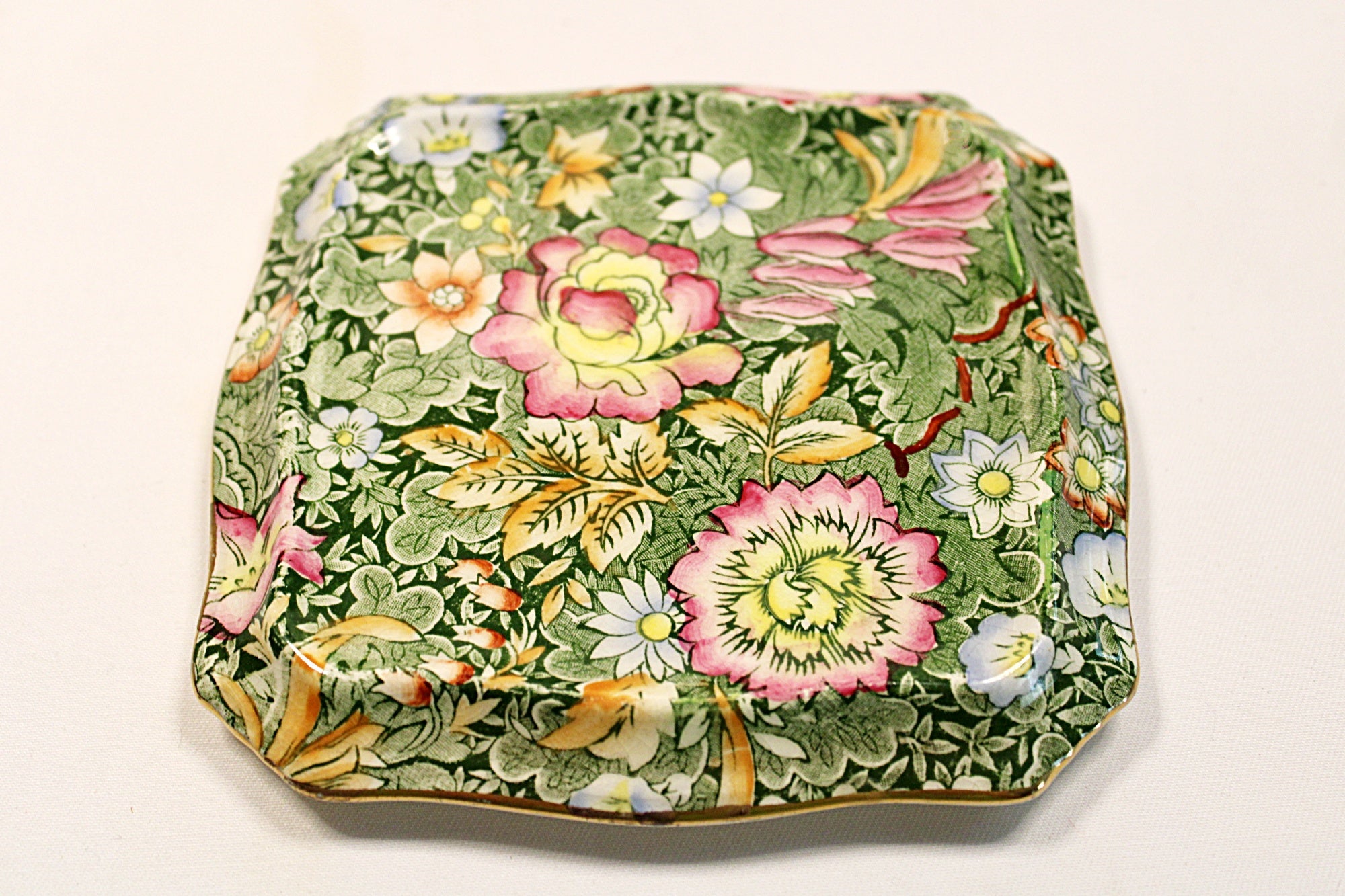 Jacobina Pattern Royal Winton Athena Teapot and Trivet England